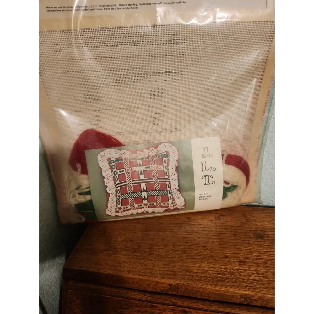 Vtg Needlepoint Kit J.L.T. #A32 Christmas Ribbon Pillow Un-open Kit 12 X 12
